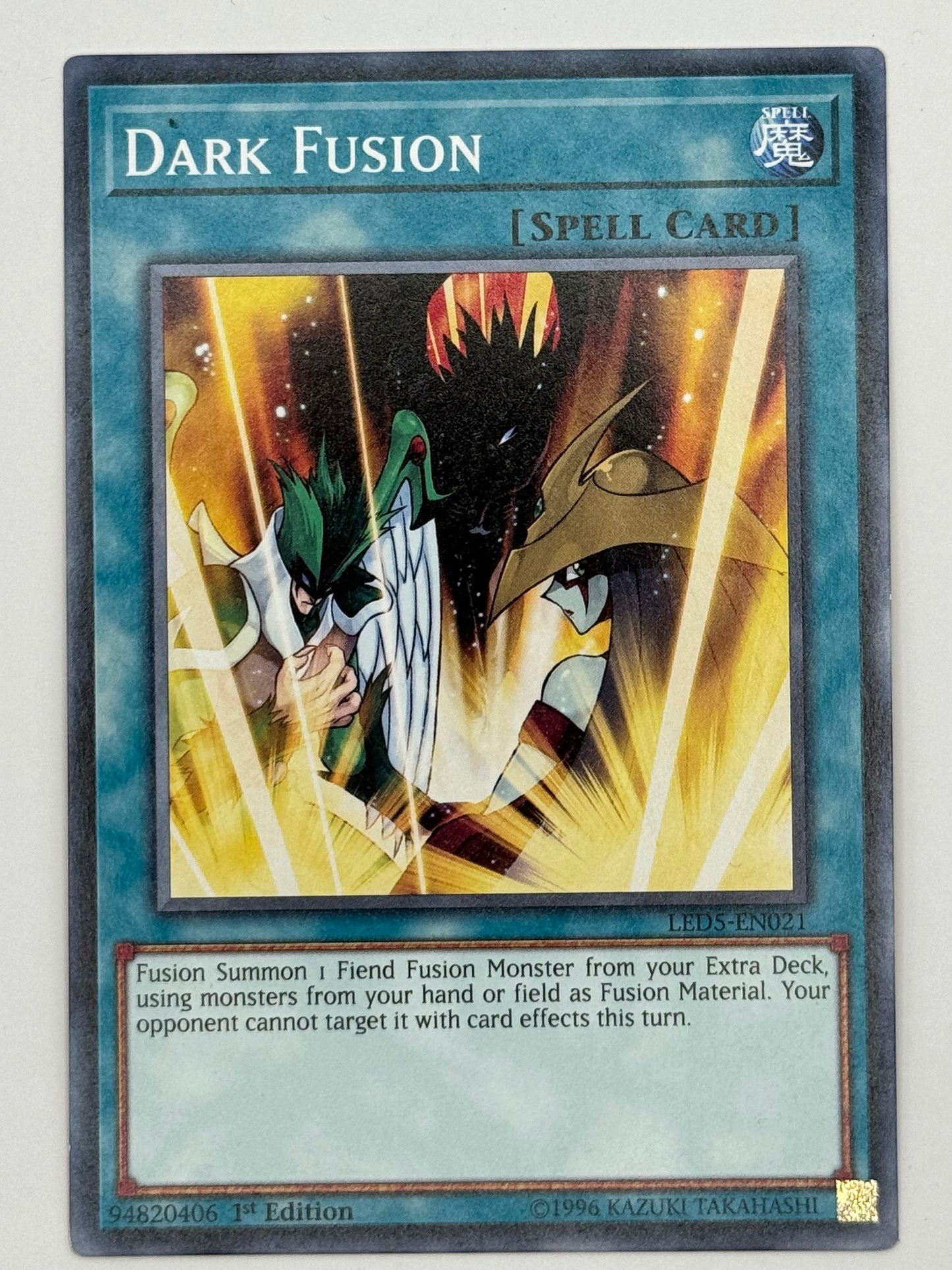 Dark Fusion LED5-EN021