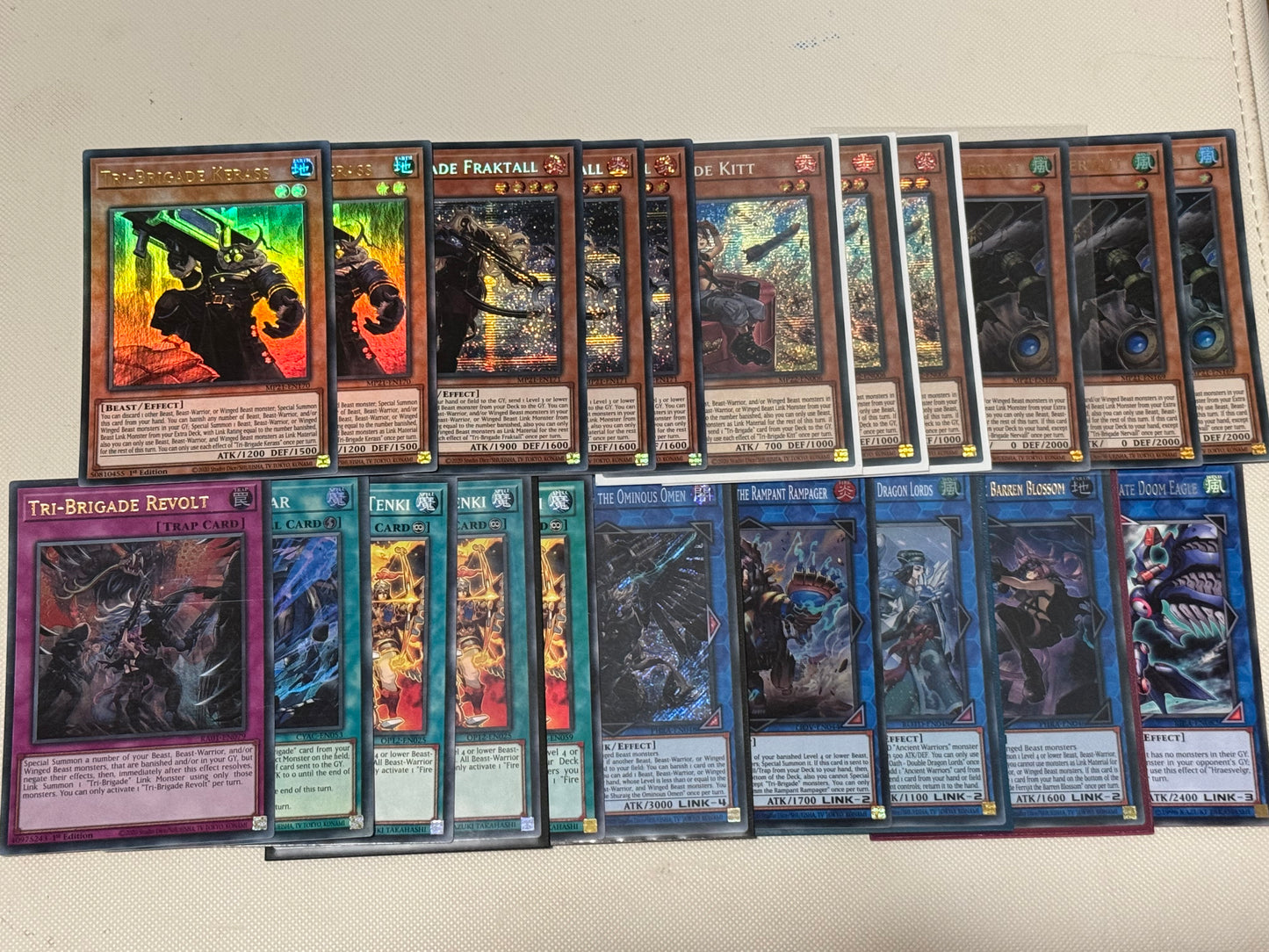 Tri Brigade Deck Core High Rarity(1 Omen)