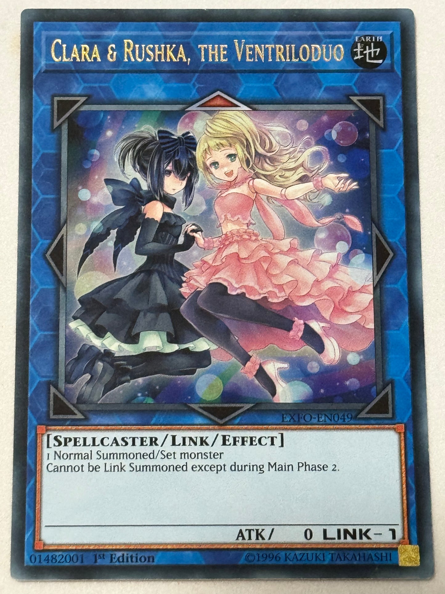Clara & Rushka, The Ventriloduo EXFO-EN049