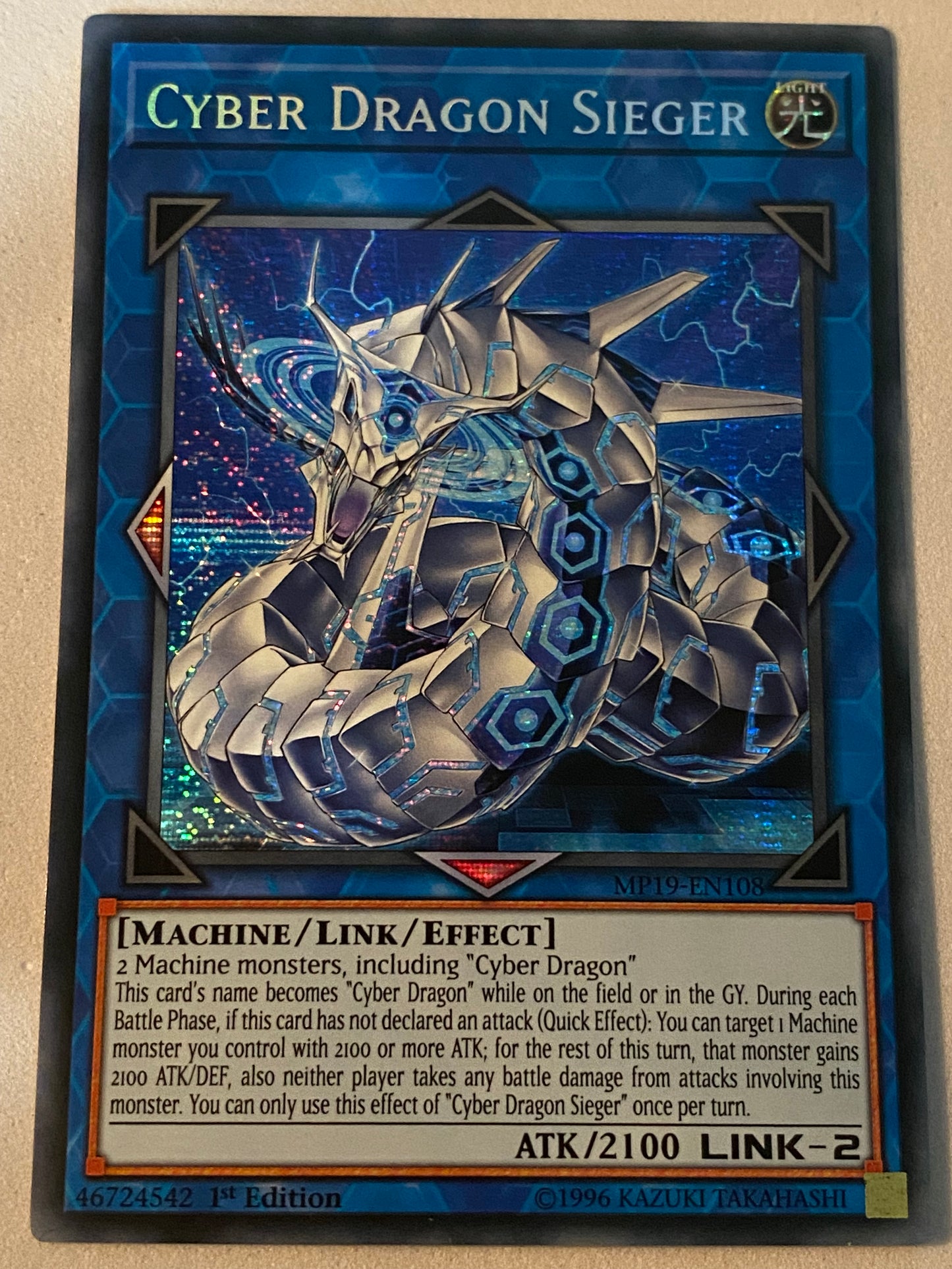 Cyber Dragon Sieger MP19-EN108