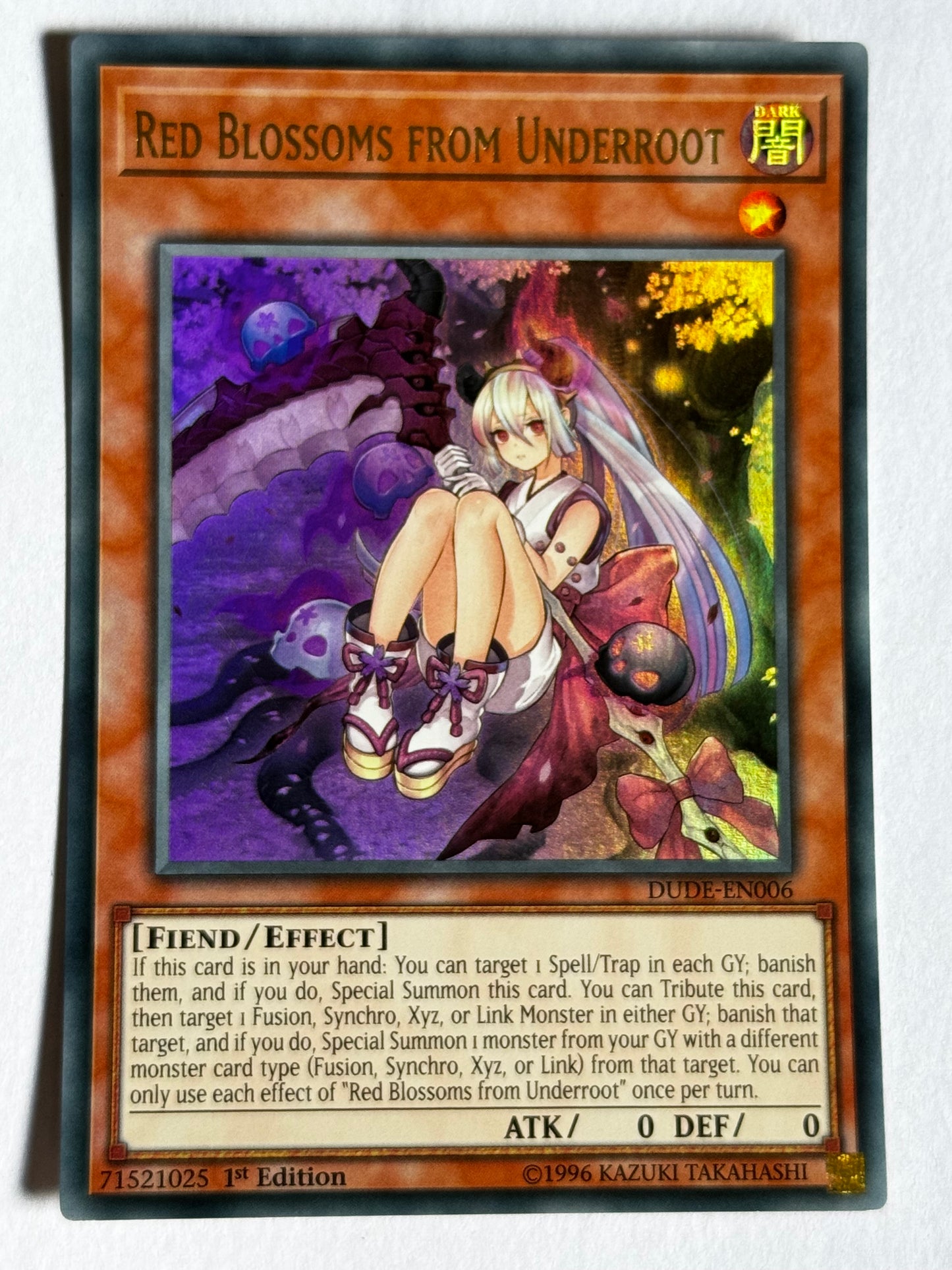 Red Blossoms From Underroot DUDE-EN006