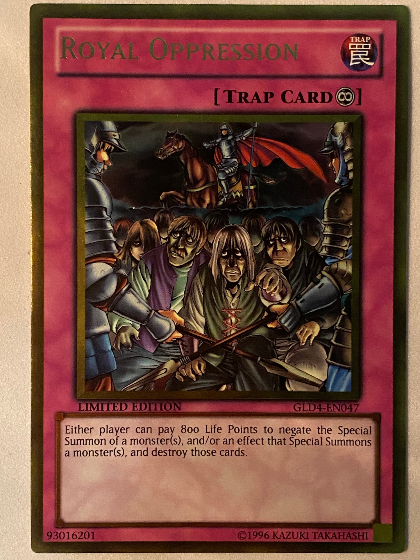 Royal Oppression GLD4-EN047