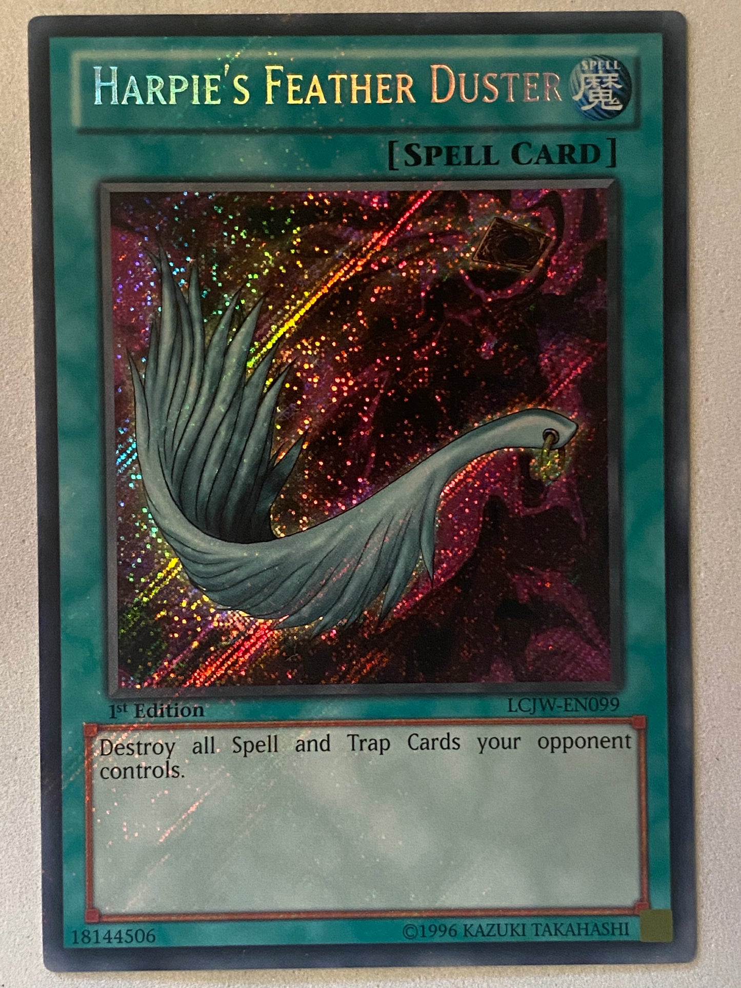 Harpie’s Feather Duster LCJW-EN099
