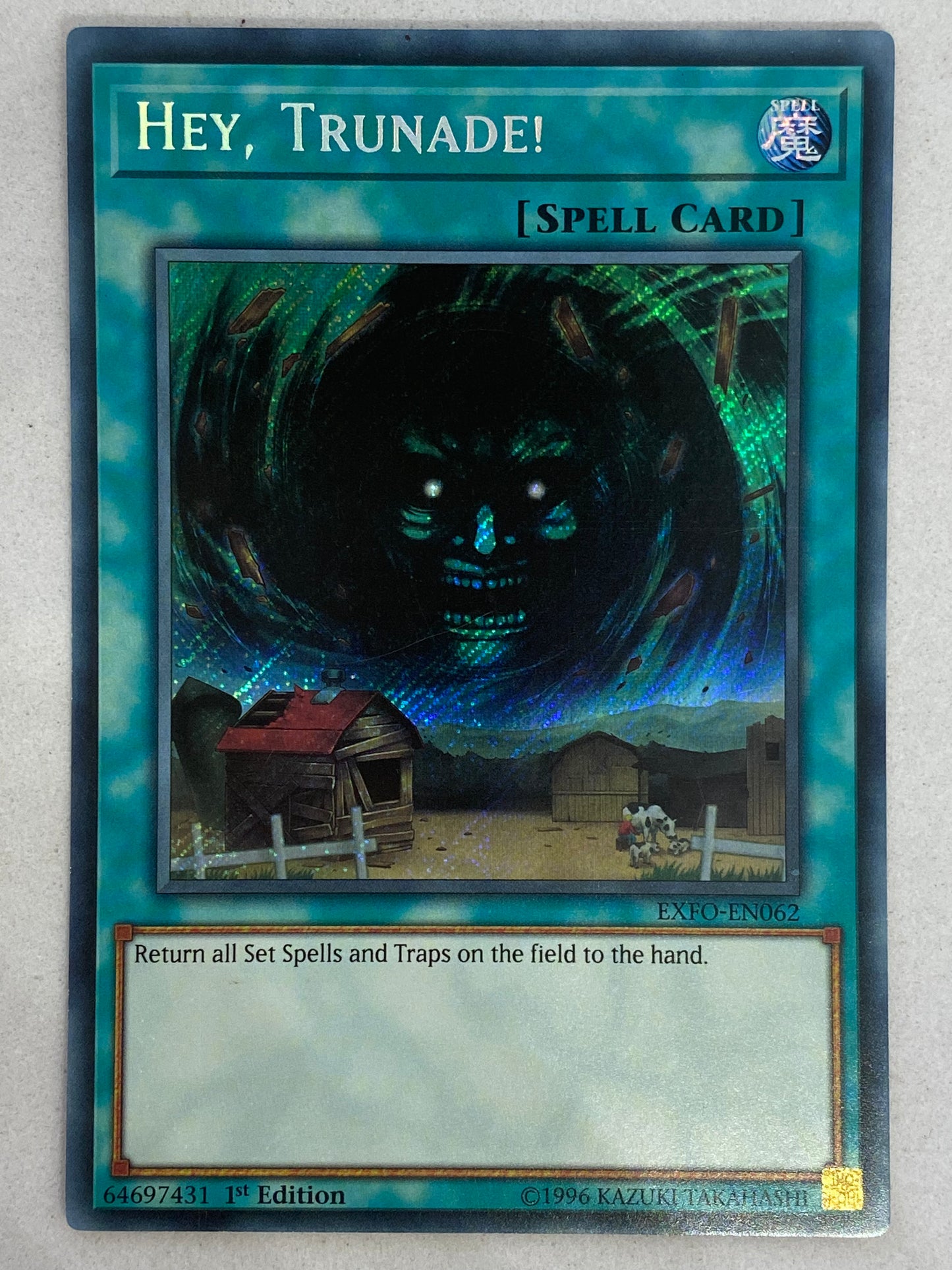 Hey, Trunade! EXFO-EN062