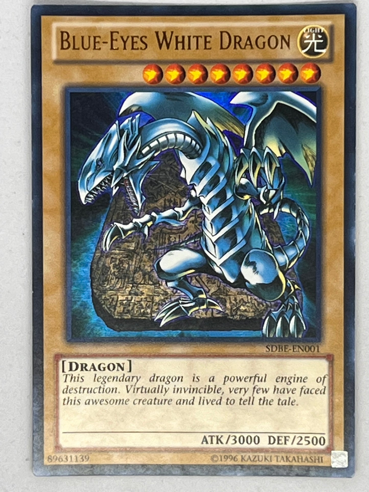 Blue-Eyes White Dragon SDBE-EN001