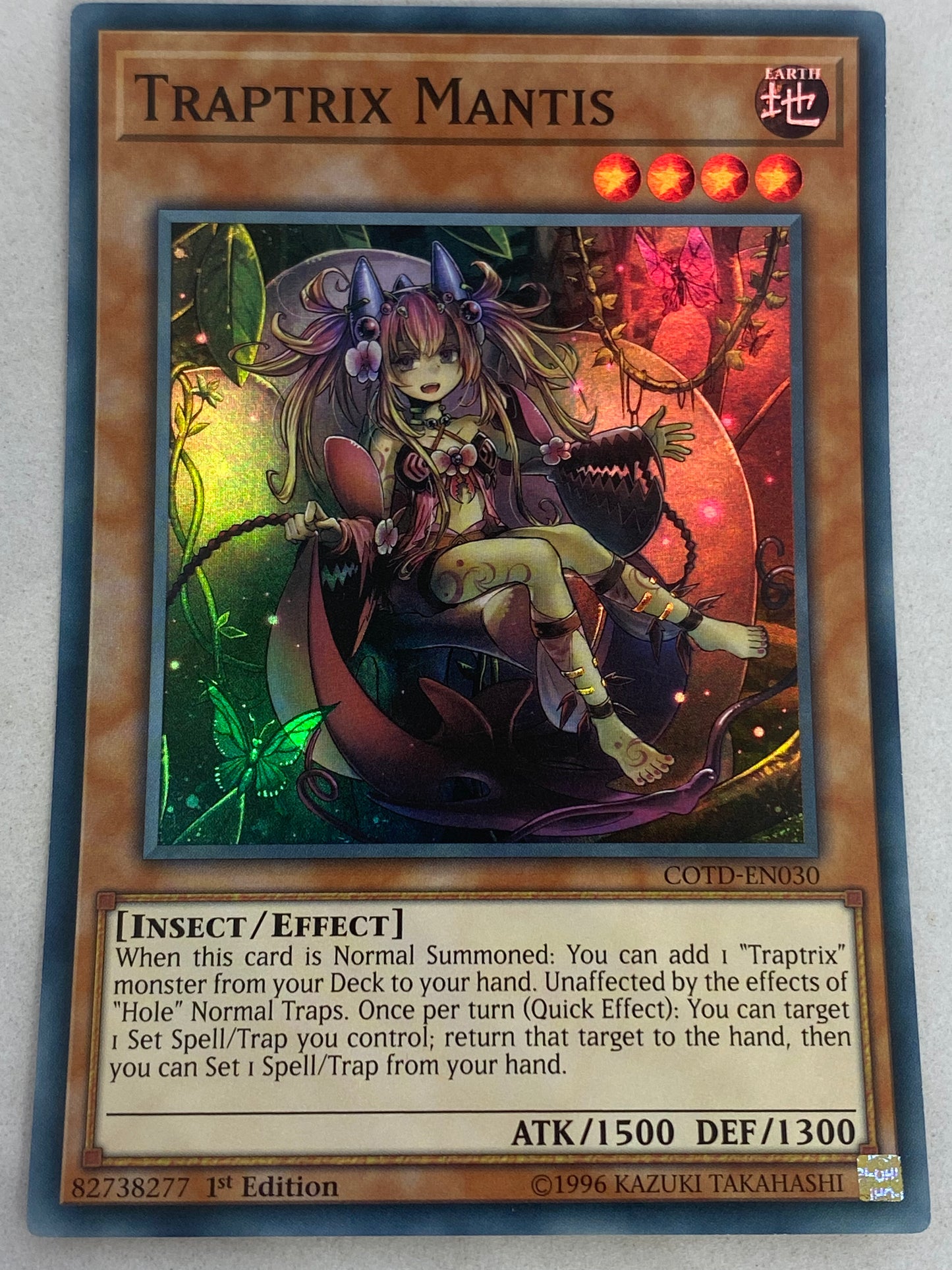 Traptrix Mantis COTD-EN030