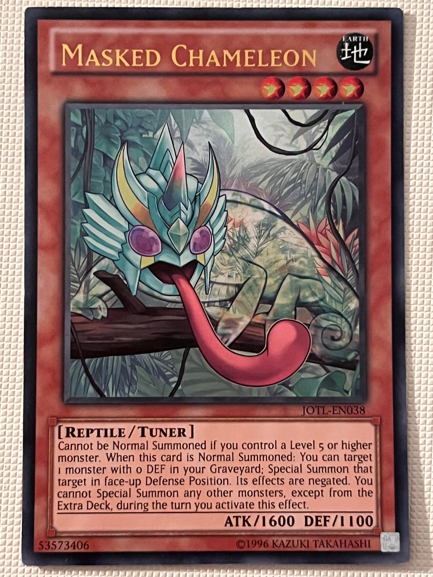 Masked Chameleon JOTL-EN038