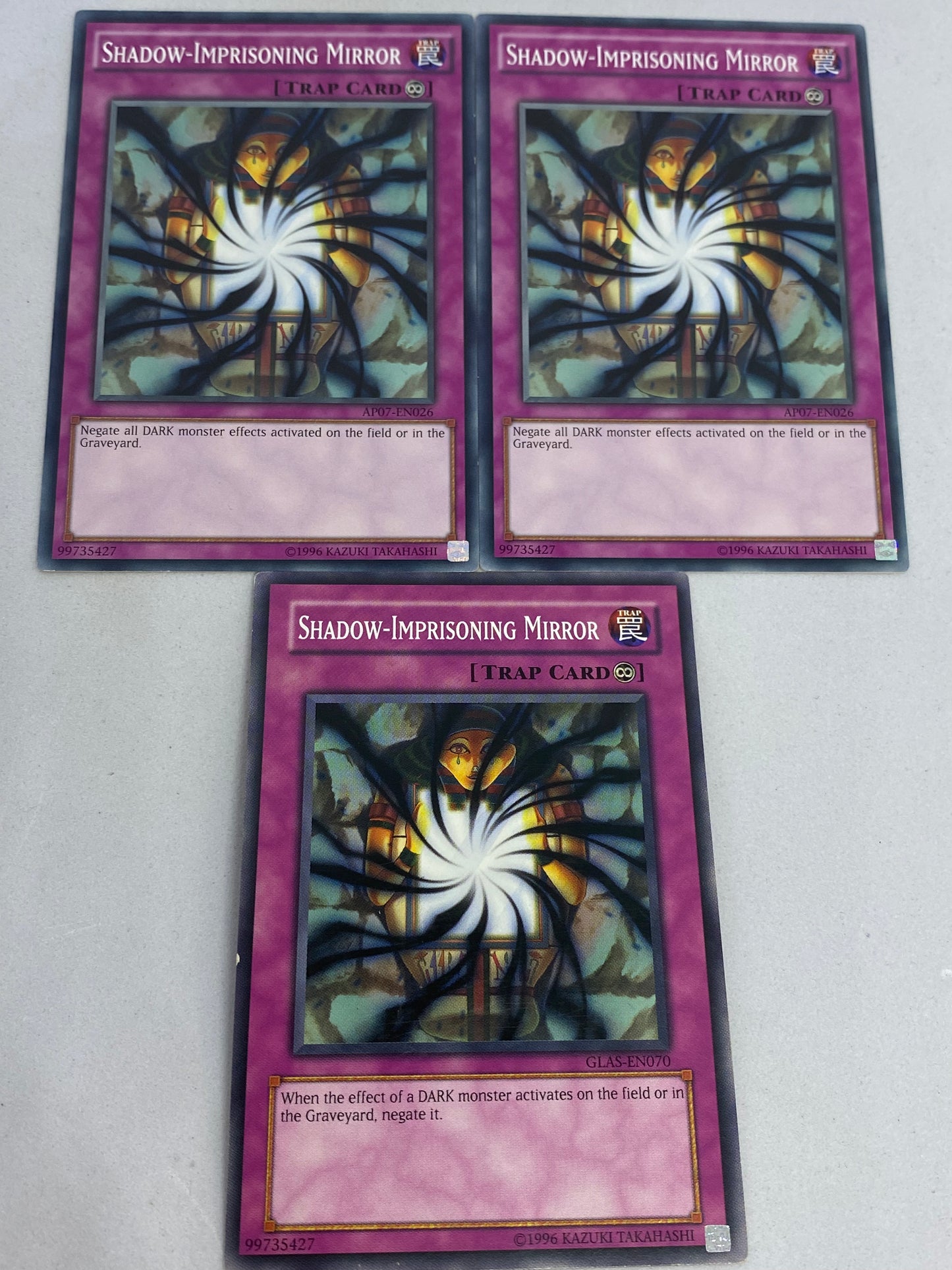 Shadow-Imprisoning Mirror Playset