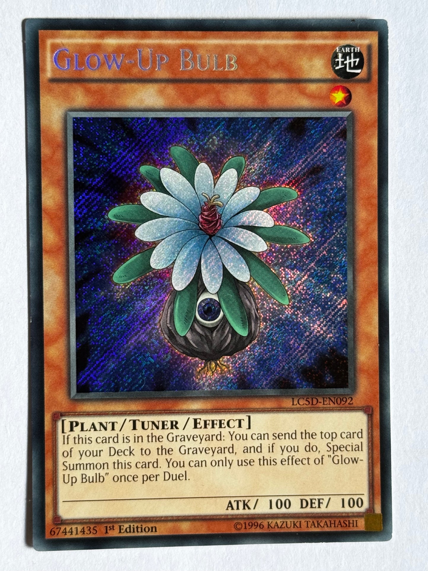 Glow-Up Bulb LC5D-EN092