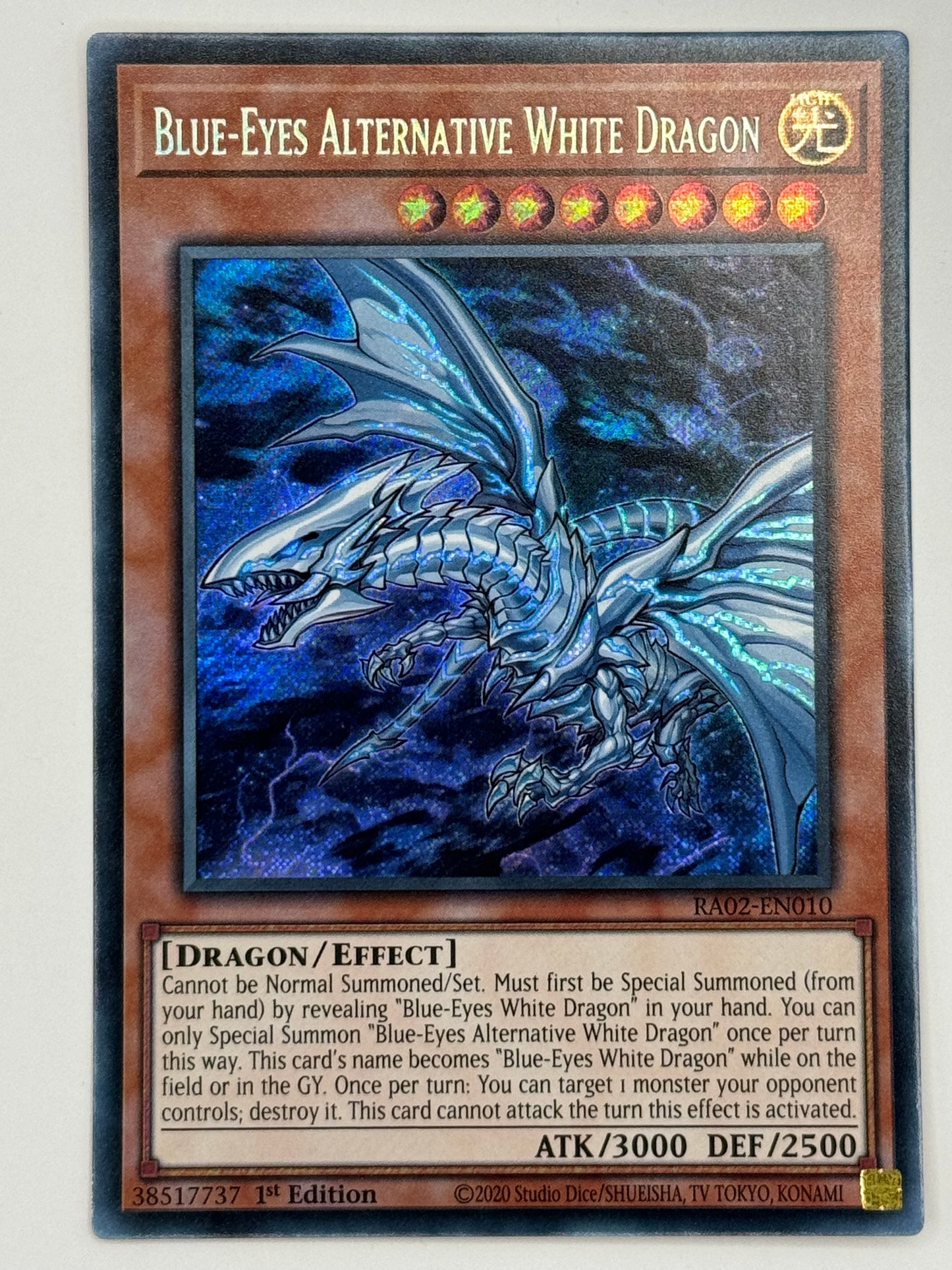 Blue-Eyes Alternative White Dragon RA02-EN010