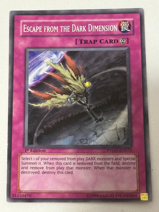 Escape From The Dark Dimension PTDN-EN072