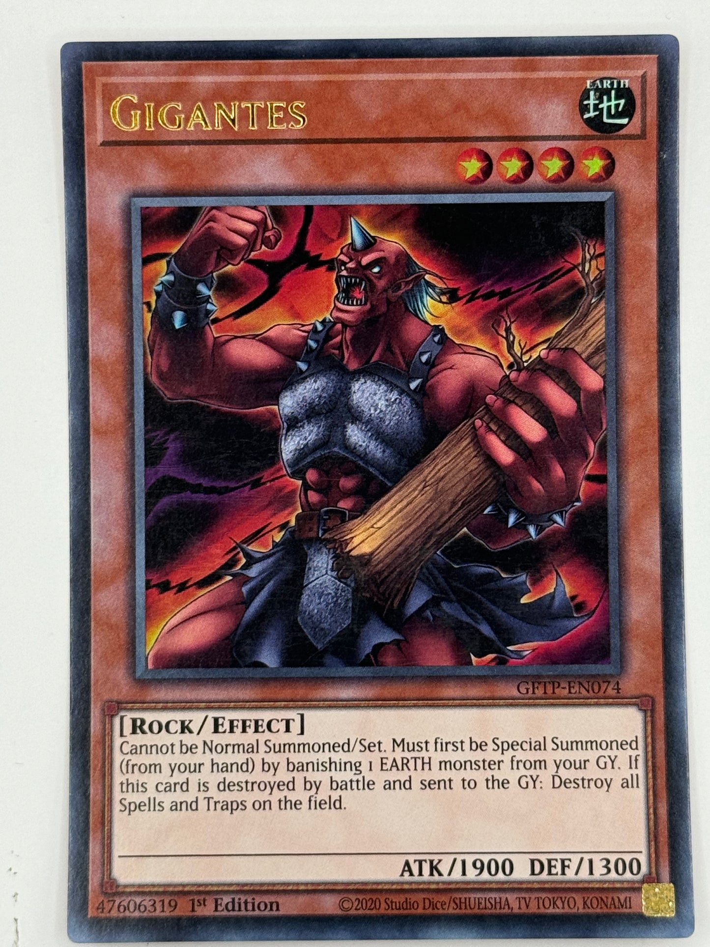 Gigantes GFTP-EN074