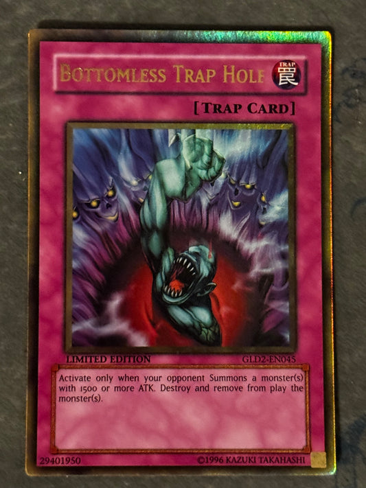 Bottomless Trap Hole GLD2-EN045