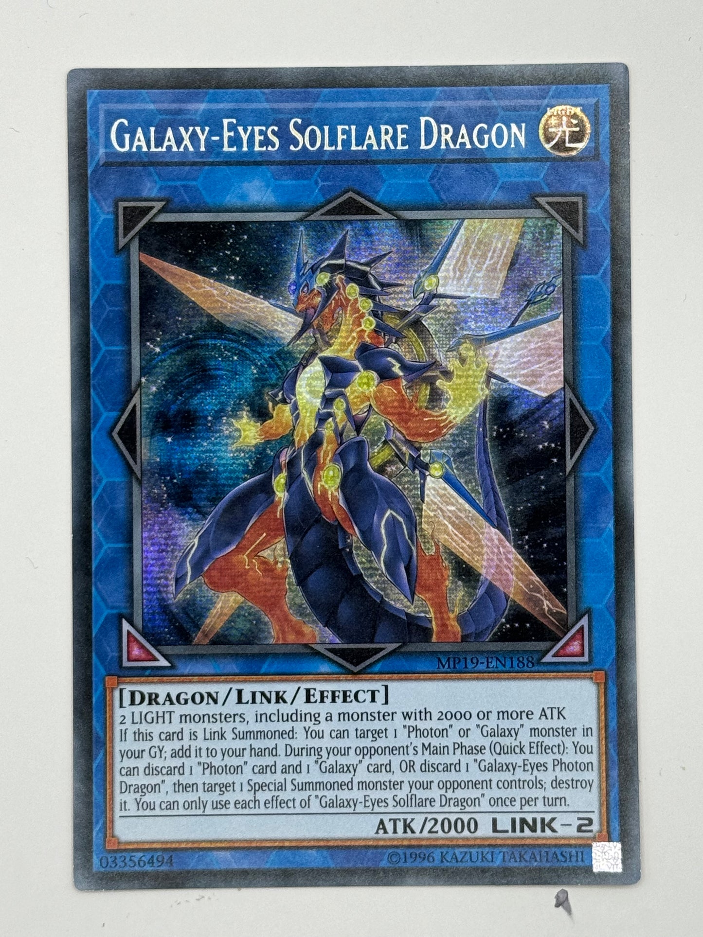 Galaxy-Eyes Solflare Dragon MP19-EN188