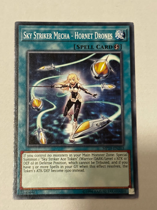 Sky Striker Mecha - Hornet Drones MP19-EN263