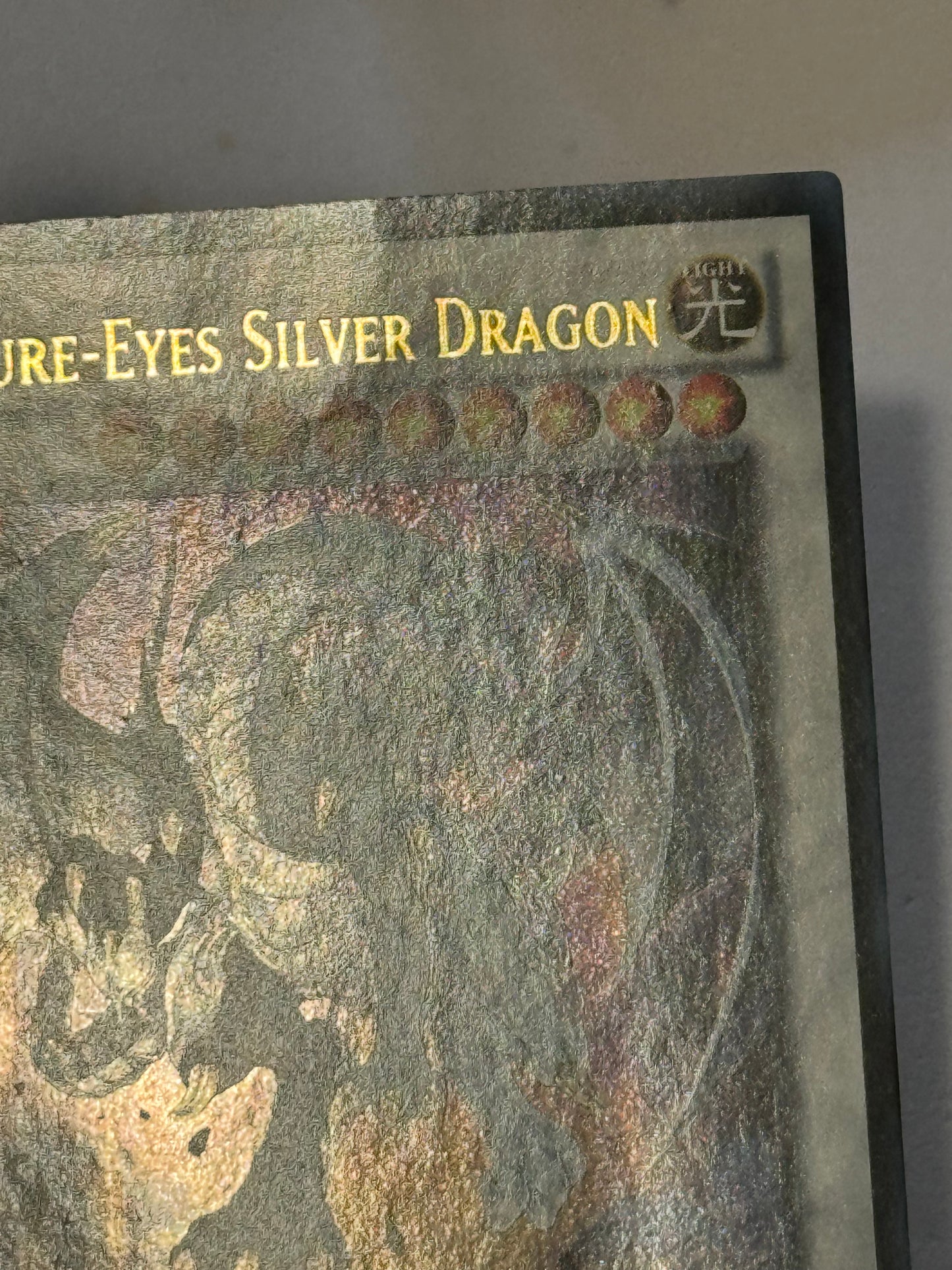 Azure-Eyes Silver Dragon SDBE-EN040