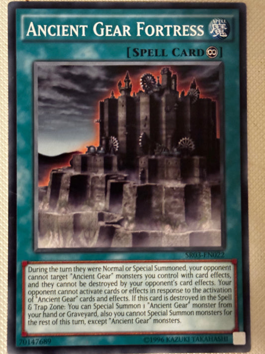 Ancient Gear Fortress SR03-EN022
