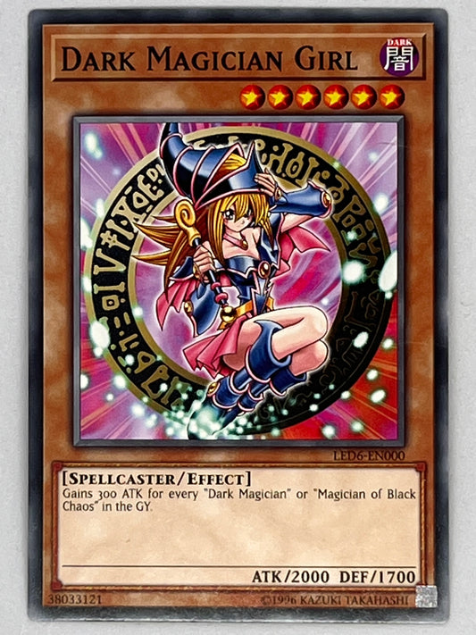 Dark Magician Girl LED6-EN000